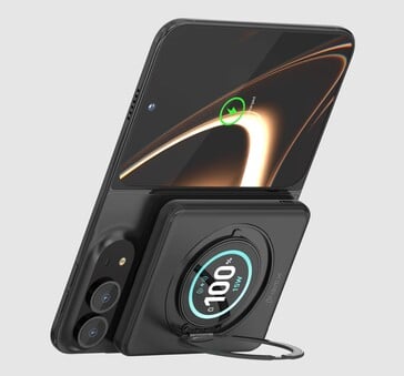 Модель BMX SolidSafe Ultra оснащена встроенной подставкой и ЖК-дисплеем.
