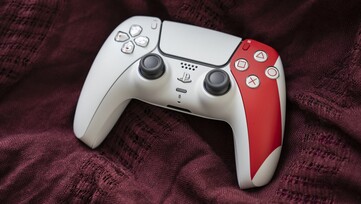 Новый контроллер God of War 20th Anniversary DualSense. (Источник изображения: PlayStation)