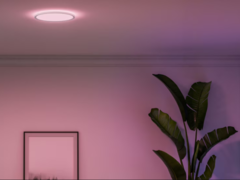 Круглая светодиодная потолочная панель Philips Hue Tento доступна в некоторых европейских странах. (Источник изображения: Philips Hue)