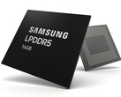 Новейший 16-ГБ модуль оперативной памяти LPDDR5 от Samsung. (Изображение: Samsung)