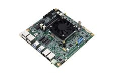 Материнская плата MIX-PT LWV1 Mini ITX от компании Aaeon выглядит как типичная компактная материнская плата формата SFF со встроенным вентилятором.