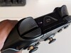 Вид сверху, демонстрирующий бамперы, триггеры, порт USB Type-C и переключатель платформ
