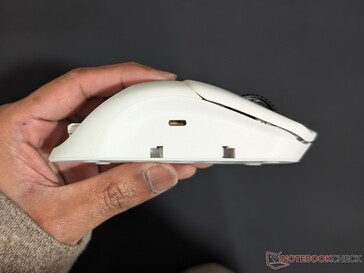 Правая сторона.