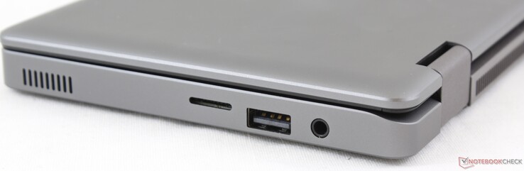 Правая сторона: слот MicroSD, USB 2.0, аудио разъем