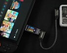Nintendo Switch 2 получает питание от внешнего аккумулятора IceMag, подключенного через кабель Genki USB-C и встроенный измеритель мощности (Источник изображения: ETA Prime на YouTube)