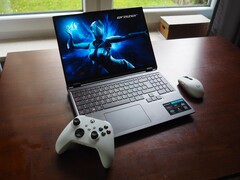 Обзор ноутбука Medion Erazer Beast 16 X1: RTX 5090 с дополнительным водяным охлаждением