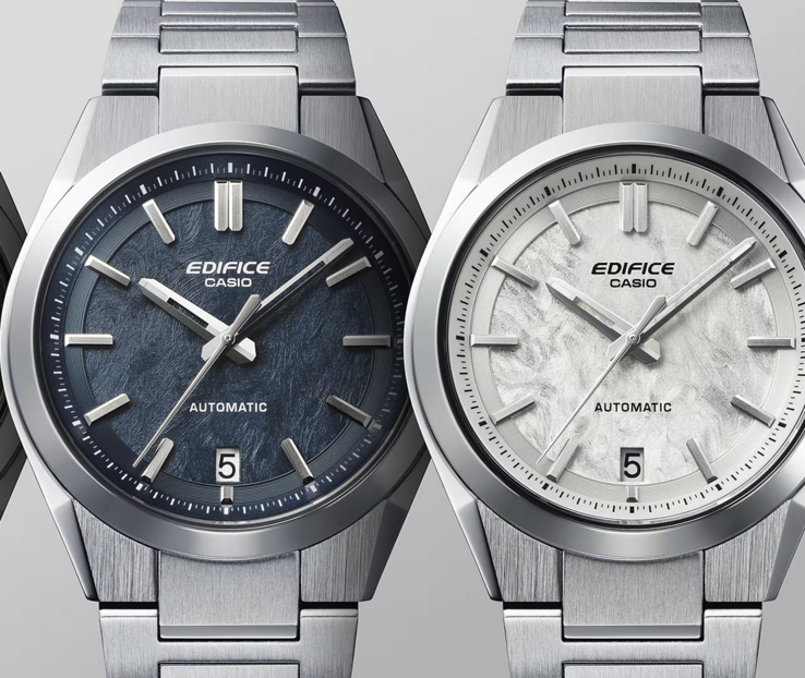 На фото (слева направо) - Casio Edifice EFK-100D-2A и EFK-100D-7A. (Источник изображения: Casio)