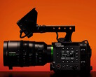В камере Fujifilm 8K GFX Eterna 55 используется широкоформатная матрица с разрешением 102 МП для съемки высокодетализированных изображений для кинематографистов. (Источник изображения: Fujifilm)