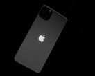 Задняя панель iPhone с логотипом Apple на чёрном фоне