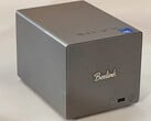 Серия Panther Lake ME Pro поступит в продажу в октябре 2026 года. На фотографии: модель с двумя отсеками из данной линейки.