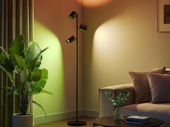 Новая напольная лампа Tree Floor Lamp от Govee появится в продаже 30 июня. (Источник изображения: Govee)