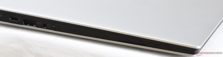 Левая сторона: разъем питания, порт USB Type-C Gen. 2 (+ Thunderbolt 3), порт USB 3.0, 3.5 мм аудио разъем, индикатор заряда батареи