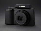 Ricoh GR IV Monochrome показан с опциональным внешним блоком вспышки. (Источник изображения: Ricoh)