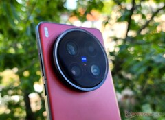 Vivo X200 Ultra: мечта многих поклонников смартфонов теперь дешевле импортировать, чем покупать напрямую в Китае (Источник изображения: Notebookcheck)