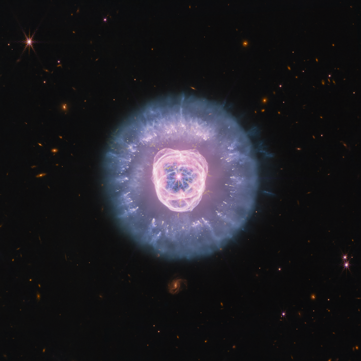 Изображение NGC 2392, полученное космическим телескопом имени Джеймса Уэбба с помощью приборов NIRCam и MIRI.