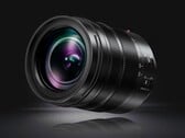 Компания Panasonic внесла незначительные усовершенствования в объектив Leica DG Vario-Elmarit 12–60 мм.