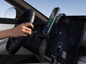 Беспроводное автомобильное зарядное устройство Anker Nano (на фото) поступило в продажу в Китае. (Источник изображения: Anker)