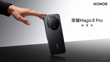 Magic 8 Pro в черном цветовом исполнении (Источник изображения: Honor)