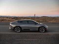 Седан Kia EV4 2026 года выпуска появится в США в следующем году. (Источник изображения: Kia)