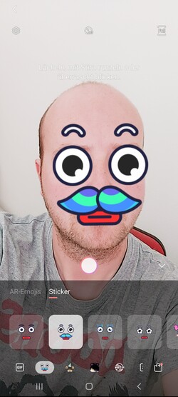 AR Emoji
