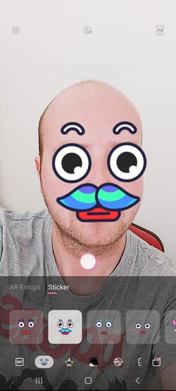 AR Emoji