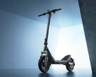 Электрический самокат 6 от Xiaomi (на фото) имеет некоторые преимущества перед Electric Scooter 5. (Источник изображения: Xiaomi)