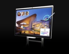 BenQ CP05 выглядит как типичный дисплей для совместной работы, предназначенный для офисного использования, с сенсорным управлением и диагональю 55 и 75 дюймов