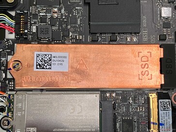 Крышка SSD с термопрокладкой