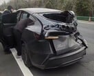 Автомобиль Tesla Model Y 2025 года выпуска доказывает свою прочность во время аварии в Китае (Источник изображения: Aron Li n X)