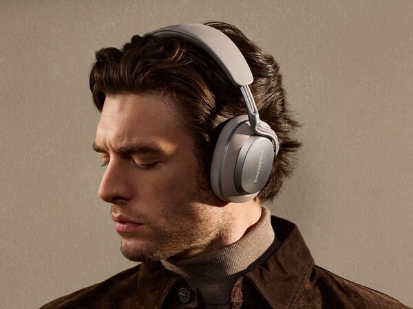 В Bowers & Wilkins Px8 S2 больше микрофонов для лучшего активного шумоподавления и качества звонков. (Источник изображения: Bowers & Wilkins)