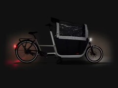 Грузовой велосипед Btwin F900E от Decathlon теперь доступен в цвете Polar White (на фото). (Источник изображения: Decathlon)