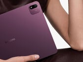 Pad 9 Pro Max скоро поступит в продажу в Китае. На фотографии: рекламное изображение, демонстрирующее заднюю панель планшета.