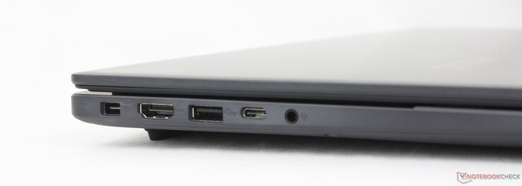 Слева: Адаптер переменного тока, HDI 2.1, USB-A 3.2 Gen. 1 (5 Гбит/с), USB-C Gen. 1 w/ DisplayPort + Power Delivery, гарнитура 3,5 мм