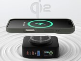 Infinacore P3 Pro 10,000 mAh power bank также удваивается как настенное зарядное устройство мощностью 65 Вт (Источник изображения: Infinacore)