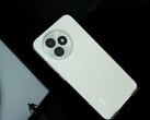 Неизвестно, будут ли телефоны Xiaomi 15T повторять дизайн Redmi K80 Extreme Edition. (Источник изображения: Digital Chat Station)