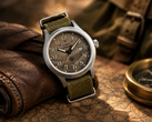 Полевые часы Timex моделей TW2Y89500 и TW2Y89400 поставляются с кварцевым механизмом
