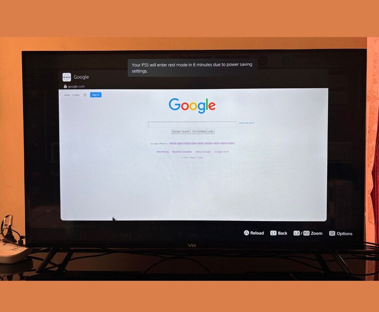 Домашняя страница Google, открытая в скрытом веб-браузере PlayStation 5, отображается на экране телевизора (Источник изображения: Anmol Dubey / Notebookcheck)