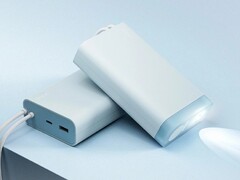 Компания Oppo начнет продажи SuperVOOC 45W Super Flash Charge Power Bank 20000 (на фото) в Китае. (Источник изображения: Oppo)