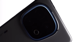 IQoo 13. (Источник изображения: iQoo)