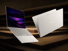 Модель Yoga Slim 7i Aura Edition (14IPH11) теперь поставляется с двумя более дешевыми вариантами процессоров Intel Panther Lake.