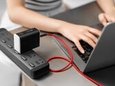 Power Bank под названием Solly, по сути, является встроенным зарядным устройством