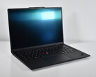 Огромный прирост производительности для системы весом менее 1 кг: Lenovo предложит Arrow Lake H в ноутбуке ThinkPad X1 Carbon Gen 13 (источник изображения: Benjamin Herzig/Notebookcheck)