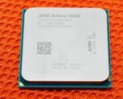 Недавно всплыли фото гибридного процессора AMD Athlon 300GE APU. (Изображение: ChipHell)
