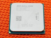 Недавно всплыли фото гибридного процессора AMD Athlon 300GE APU. (Изображение: ChipHell)