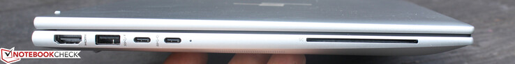 Слева: HDMI 2.0, USB 3 (5 Гбит, заряжает, даже если нб. выключен), два USB-C 4 (40 Гбит, PowerDelivery), DisplayPort 1.4