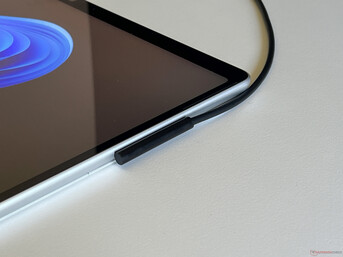 Порт Surface Connect