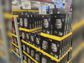 Поддоны с наборами коробок Lego Nintendo Game Boy на витрине Sam's Club (источник изображения: r/lego)