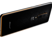 Смартфон OnePlus 7T Pro McLaren Edition. Краткий обзор от Notebookcheck