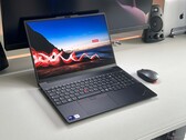 Обзор Lenovo ThinkPad E16 G3 - Недорогой офисный ноутбук стал еще лучше благодаря дисплею с частотой 120 Гц