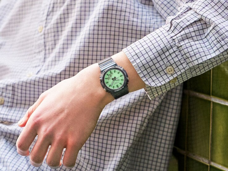 Часы Casio G-Shock GMA-P2100SR-1A